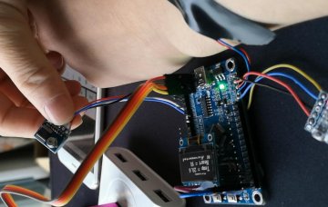189+r066+基于红外的测体温和心率测试实现体温输