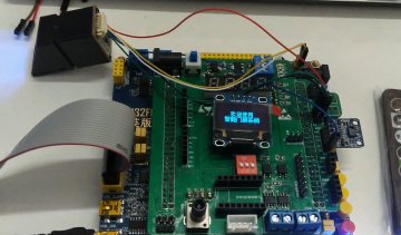 167+c2318+基于stm32的智能电子锁 单片机 500元